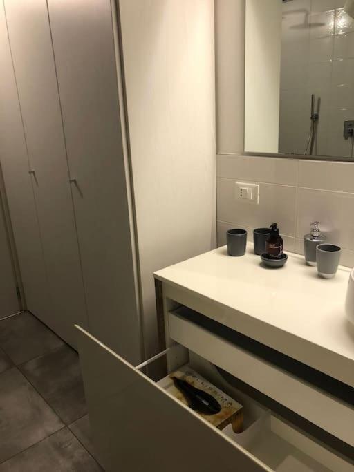 La Petite Maison - Two-Room Apartment Bergamo Ngoại thất bức ảnh