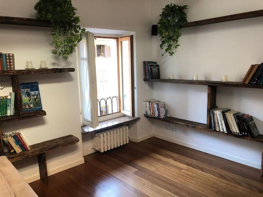 La Petite Maison - Two-Room Apartment Bergamo Ngoại thất bức ảnh