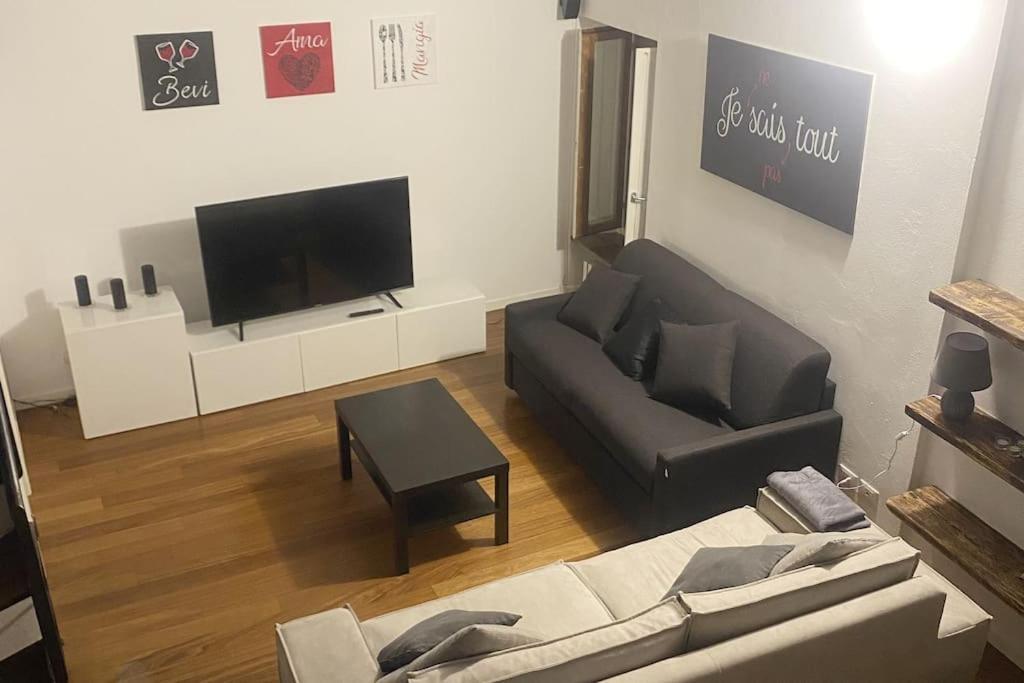 La Petite Maison - Two-Room Apartment Bergamo Ngoại thất bức ảnh